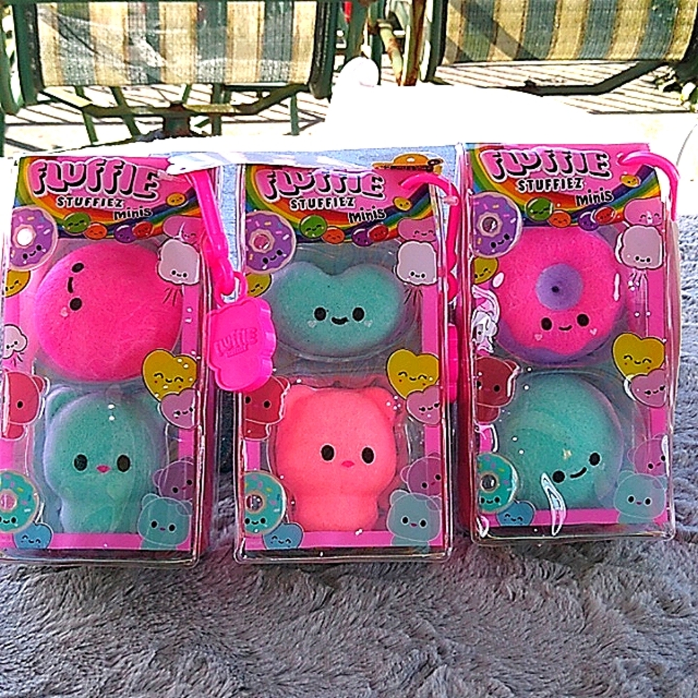 T-379 NIP Set of 3-2pack Fluffie Stuffiez mini reveal squishy/fidget toy